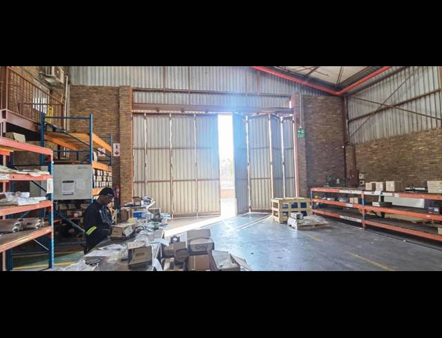 INDUSTRIAL PROPERTY TO RENT IN SILVERTON